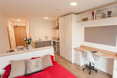 Classic Studio Plus at Roman House, Hanover Square, City Centre, Newcastle, NE13NP - Image 1
